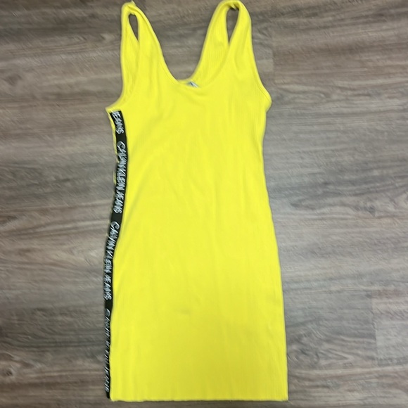Calvin Klein yellow dress/ Large - Picture 4 of 4